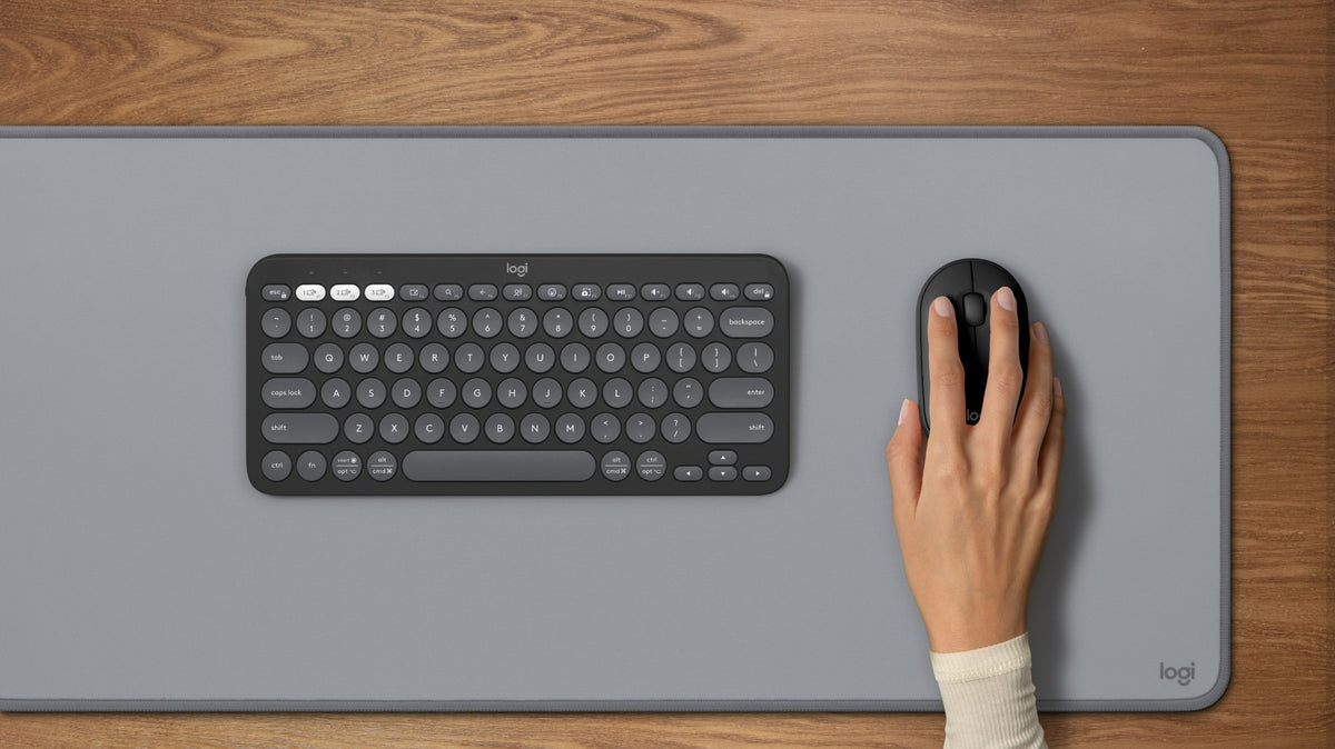 Logitech 920-012233 keyboard Mouse included Universal RF Wireless + Bluetooth QWERTY UK English Graphite