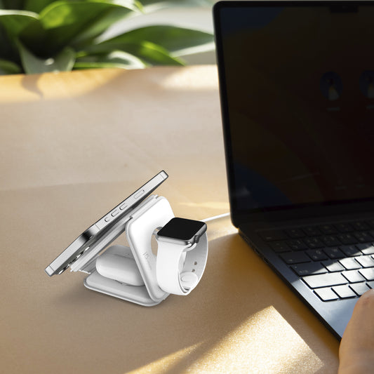 j5create Qi2 3-in-1 Magnetic Travel Wireless Charging Station