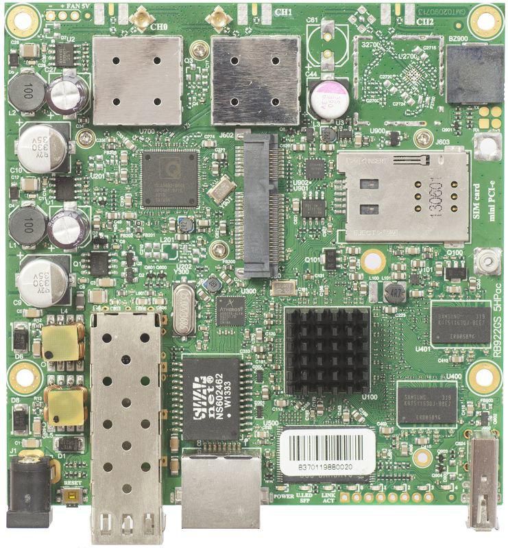 MikroTik RouterBOARD 922UAGS with 720MHz Atheros CPU, 128MB RAM, 1xGigabit LAN, USB, 1xSFP, miniPCIe, SIM slot, built-in 5Ghz 802.11a/c 2x2 two c