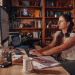 HP Poly Voyager Focus 2 USB-C-C Headset +USB-C/A Adapter +Charging Stand