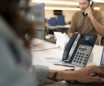 HP Poly Edge E320 IP Phone and PoE-enabled