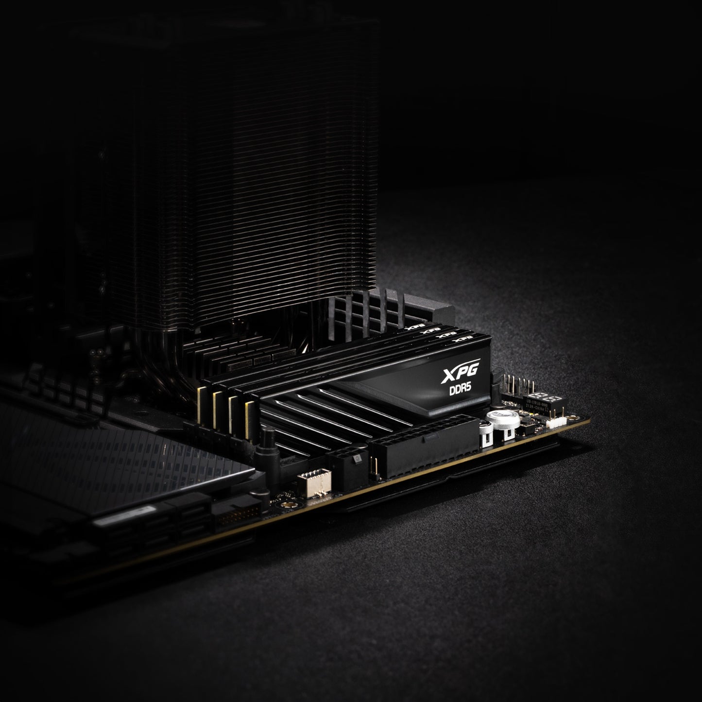XPG LANCER BLADE memory module 16 GB 1 x 16 GB DDR5 288-pin DIMM ECC