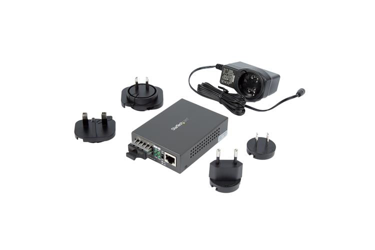 StarTech.com Single-Mode (SM) SC Fiber Media Converter for 10/100/1000 Networks, Standalone Gigabit Ethernet to SC Fiber Converter, 1310nm, 10km - TAA