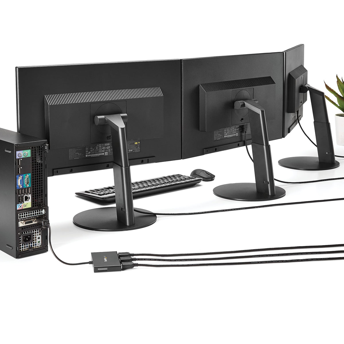 StarTech.com 3-Port Multi Monitor Adapter - Mini DisplayPort to HDMI MST Hub - Triple 1080p or Dual 4K 30Hz - Video Splitter for Extended Desktop Mode on Windows Only - mDP 1.2 to 3x HDMI