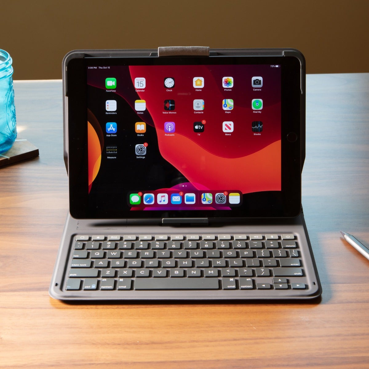 ZAGG Keyboard Messenger Folio 2 Apple iPad 10.9" (10th Gen)/A16 Charcoal UK